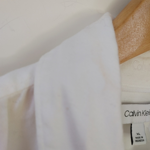 Calvin Klein White Dress Shirt ~ Size XL - Picture 5 of 13